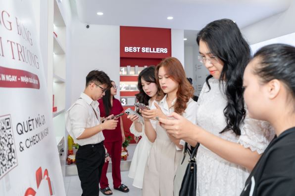 khách hàng sumi beauty center